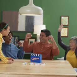 Guesstures Game -Hasbro Toyland 14b66306d43d2bc2bee4eb62af32b563723dfed3