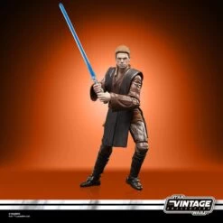 Hasbro Star Wars Vintage Anakin Skywalker (Padawan) Action Figure
