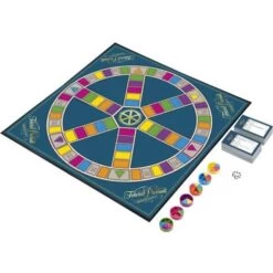 Hasbro Trivial Pursuit Classic Edition -Hasbro Toyland Hasbro Trivial Pursuit Classic Edition 2