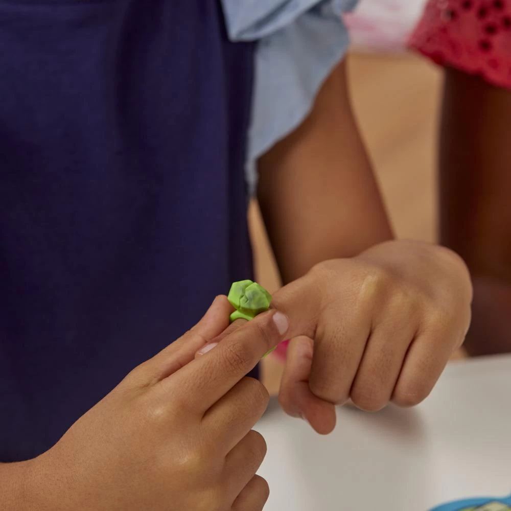 Pretty Pretty Princess Board Game For Kids Ages 5 And Up 9 Pretty Pretty Princess Board Game For Kids Ages 5 And Up - Image 7