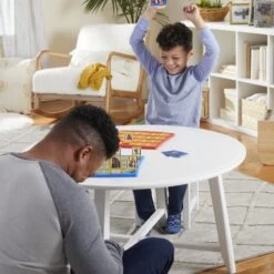 Guess Who? Classic Game -Hasbro Toyland bb9a48f6bde674e46bd53f29b5d412efffe3c722